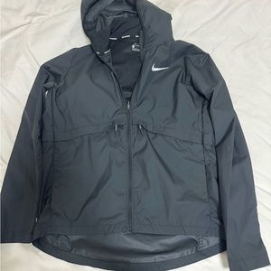 Nike windbreaker